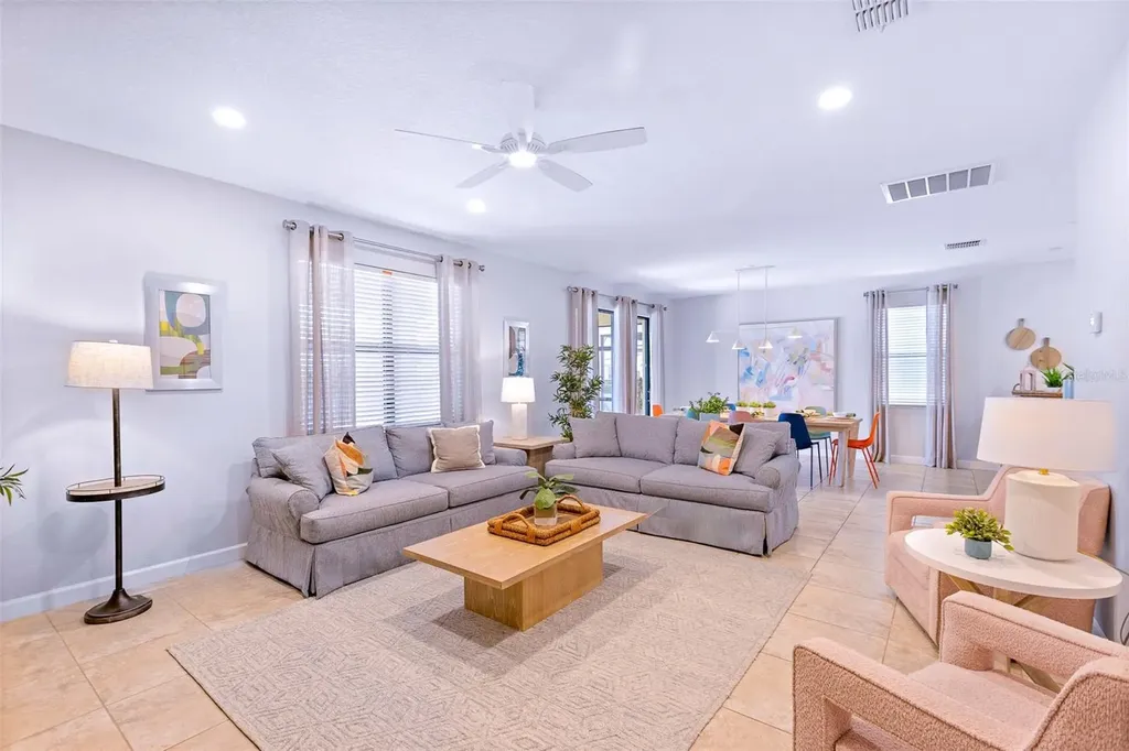 9023 Shadow Mountain Street Davenport FL 33896