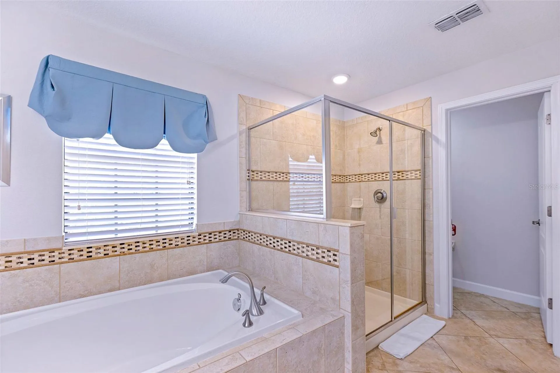 9023 Shadow Mountain Street Davenport FL 33896