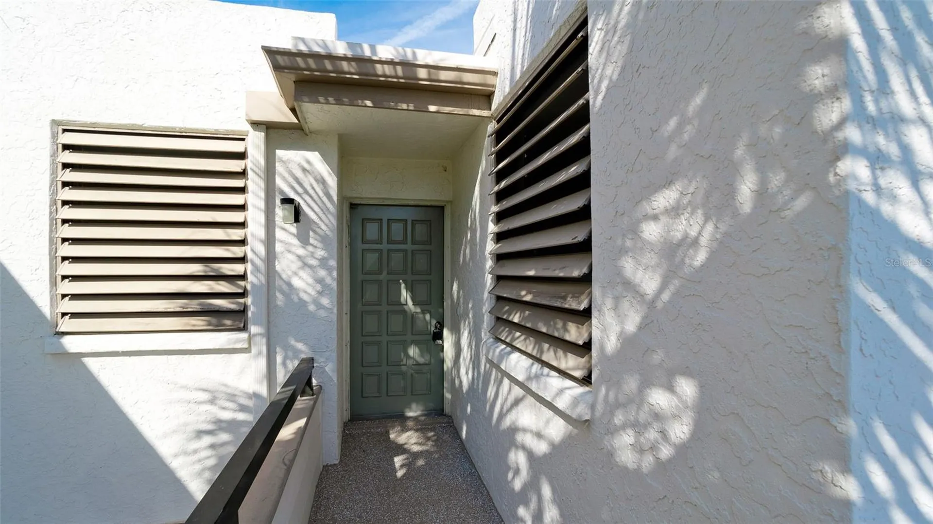 542 542 Lakeside Drive Bradenton FL 34210