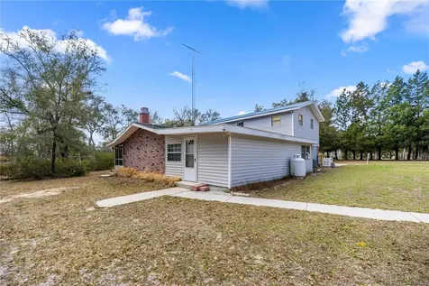 17645 NE 61st Street Road Silver Springs FL 34488