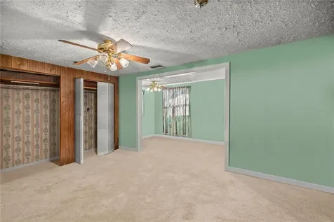 17645 NE 61st Street Road Silver Springs FL 34488