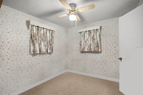 17645 NE 61st Street Road Silver Springs FL 34488
