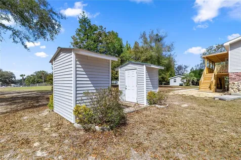 17645 NE 61st Street Road Silver Springs FL 34488