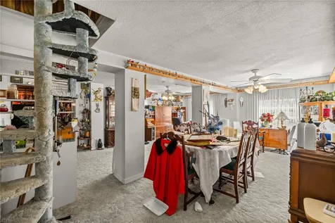 17645 NE 61st Street Road Silver Springs FL 34488