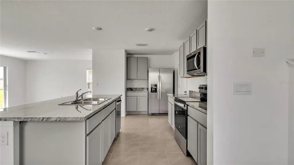 16651 Mosaic Oar Drive Wimauma FL 33598