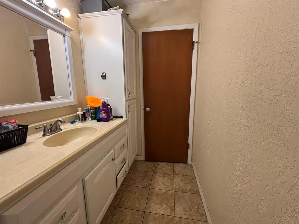 103 Davis Street Auburndale FL 33823
