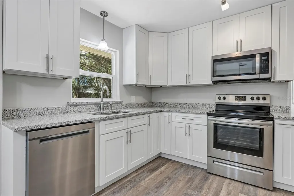 14 Sunshine Boulevard Deland FL 32724