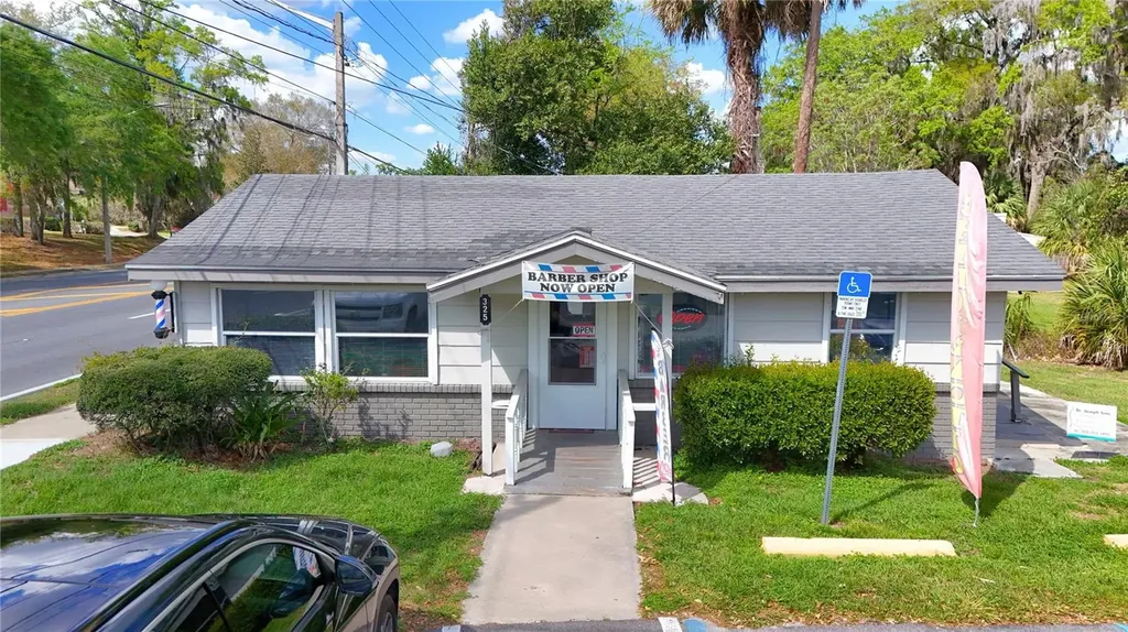 325 NE 25 Avenue Ocala FL 34470