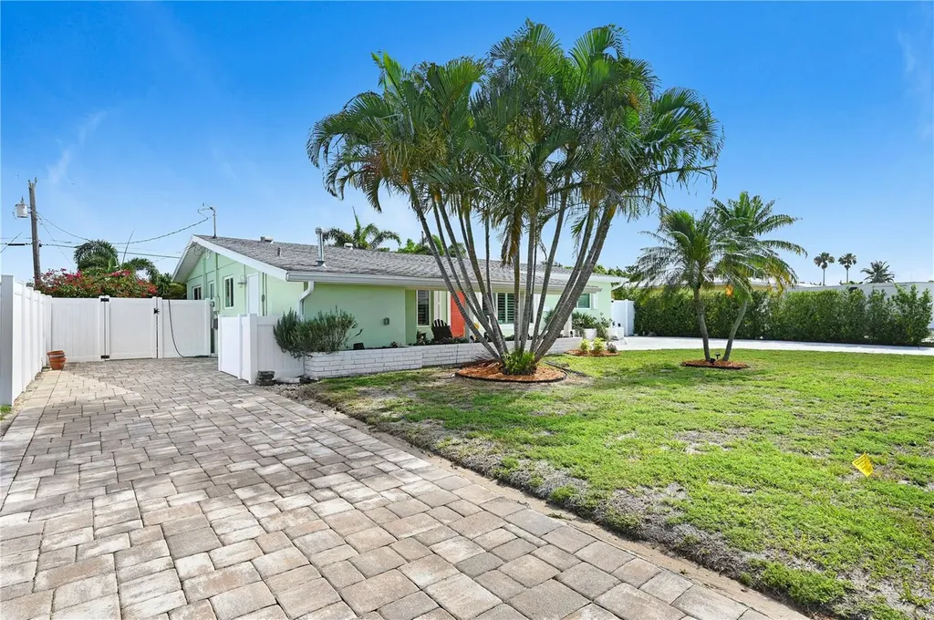 231 Ocean Boulevard Satellite Beach FL 32937