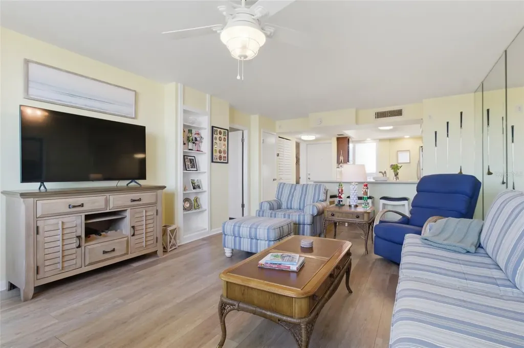 2616 Cove Cay Drive Clearwater FL 33760