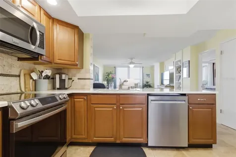 2616 Cove Cay Drive Clearwater FL 33760