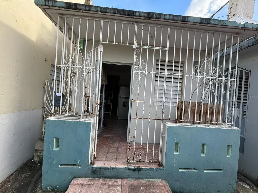 23 Calle Quiñones Calle Quiñones Manati PR 00674