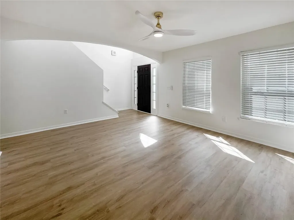 2109 Aitkin Loop Leesburg FL 34748