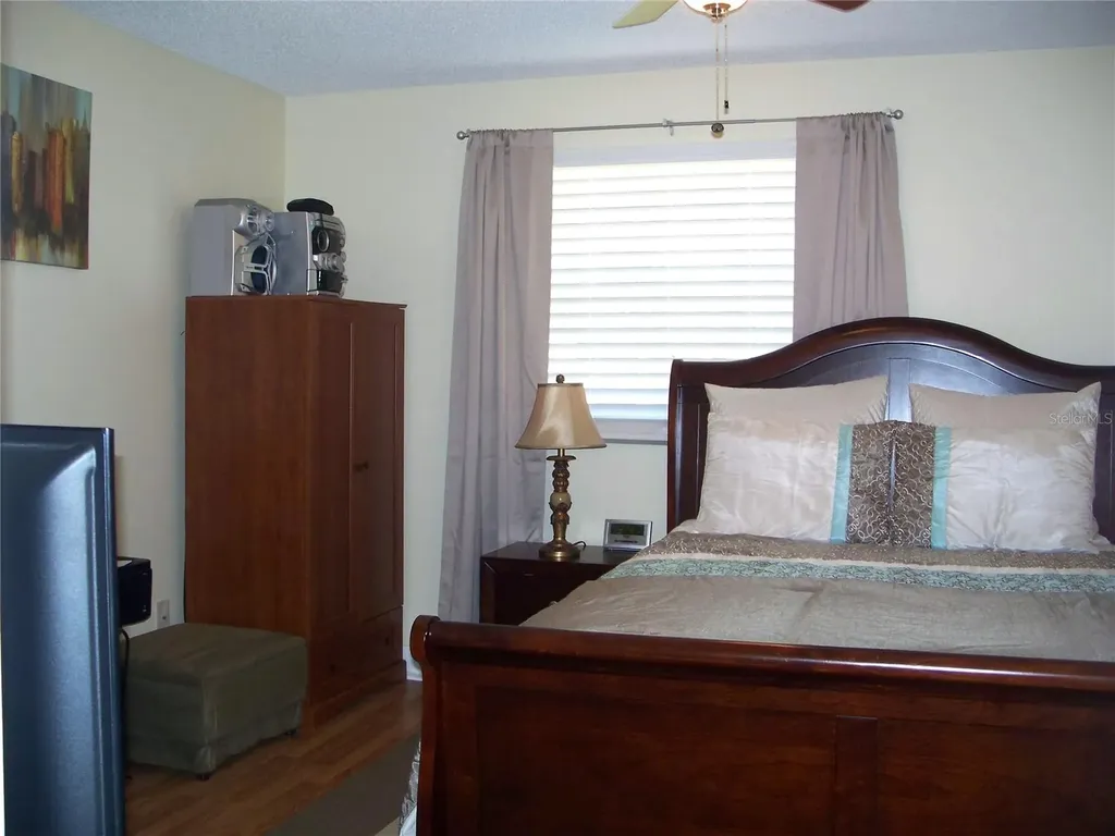 3808 N Oak Drive Tampa FL 33611