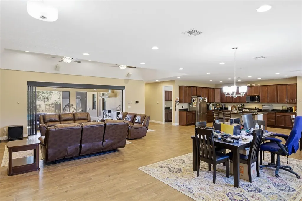 3509 Coronet Avenue Orlando FL 32833