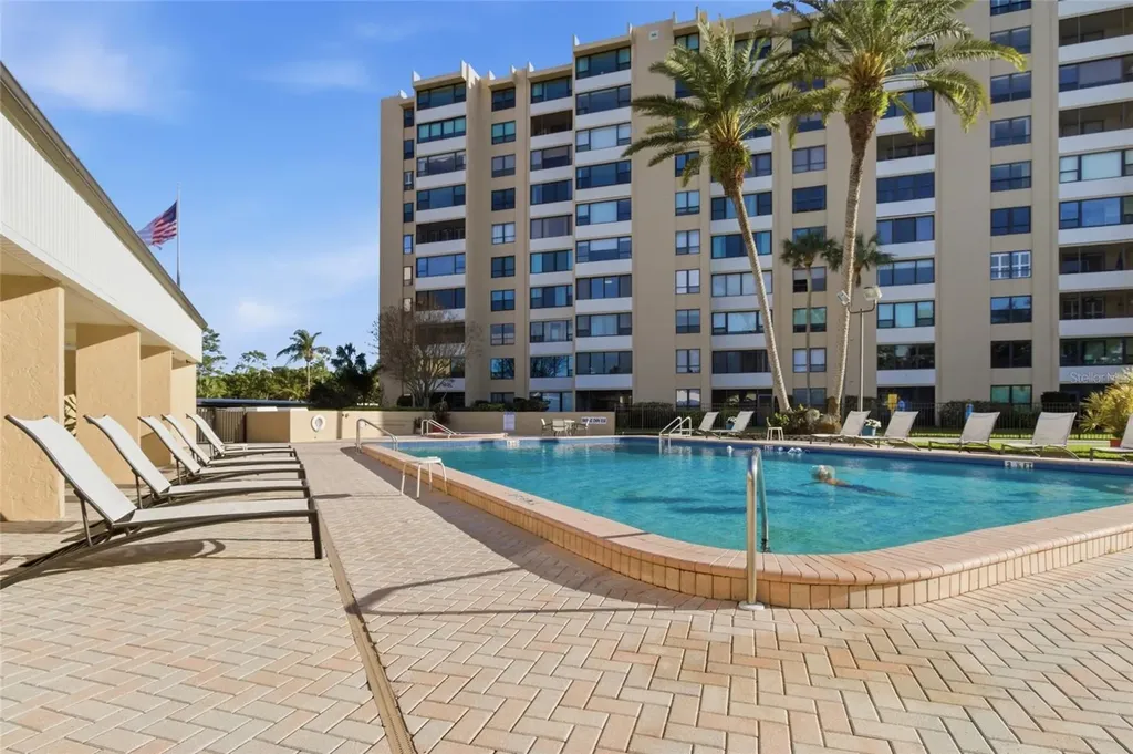 2621 Cove Cay Drive Clearwater FL 33760