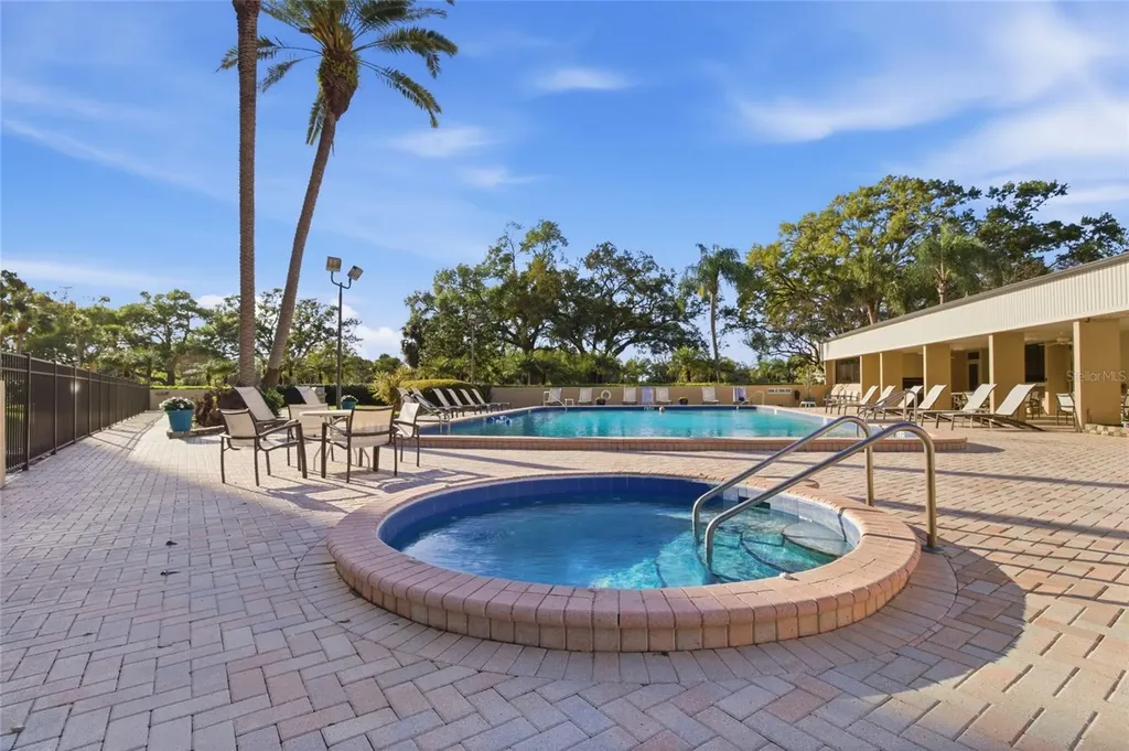 2621 Cove Cay Drive Clearwater FL 33760