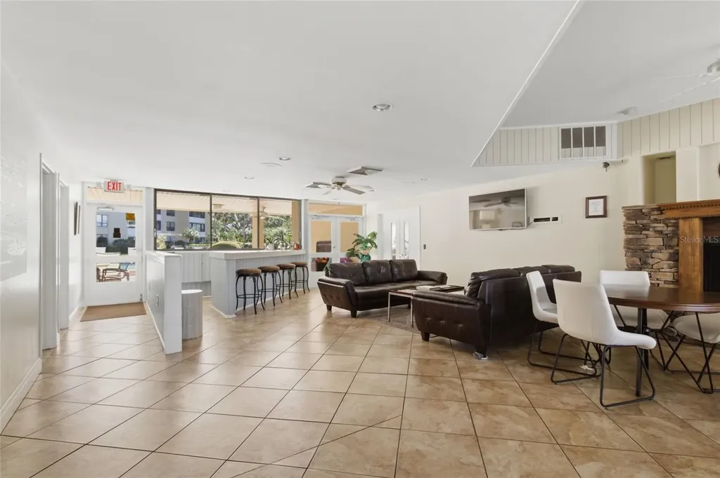 2621 Cove Cay Drive Clearwater FL 33760