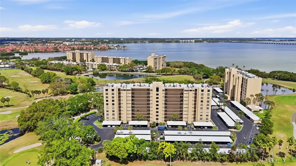 2621 Cove Cay Drive Clearwater FL 33760