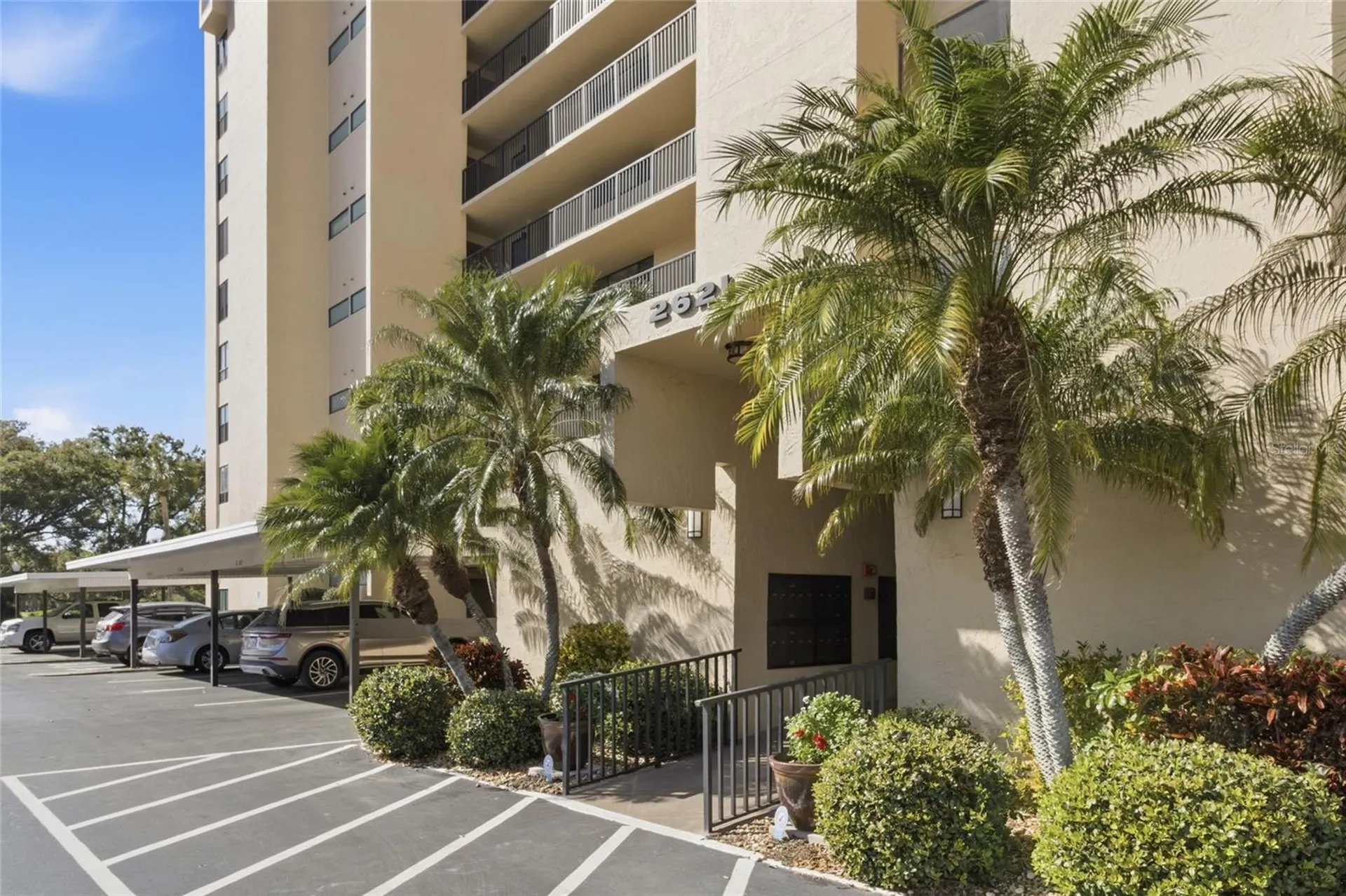 2621 Cove Cay Drive Clearwater FL 33760