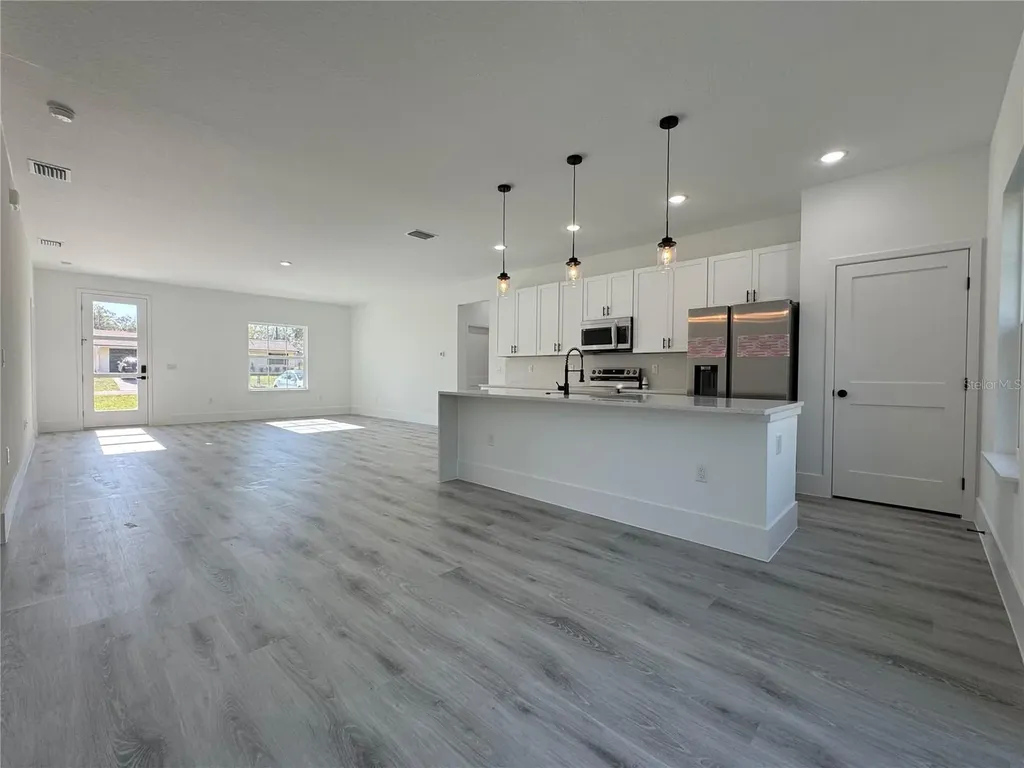 9495 N Sandree Drive Citrus Springs FL 34434