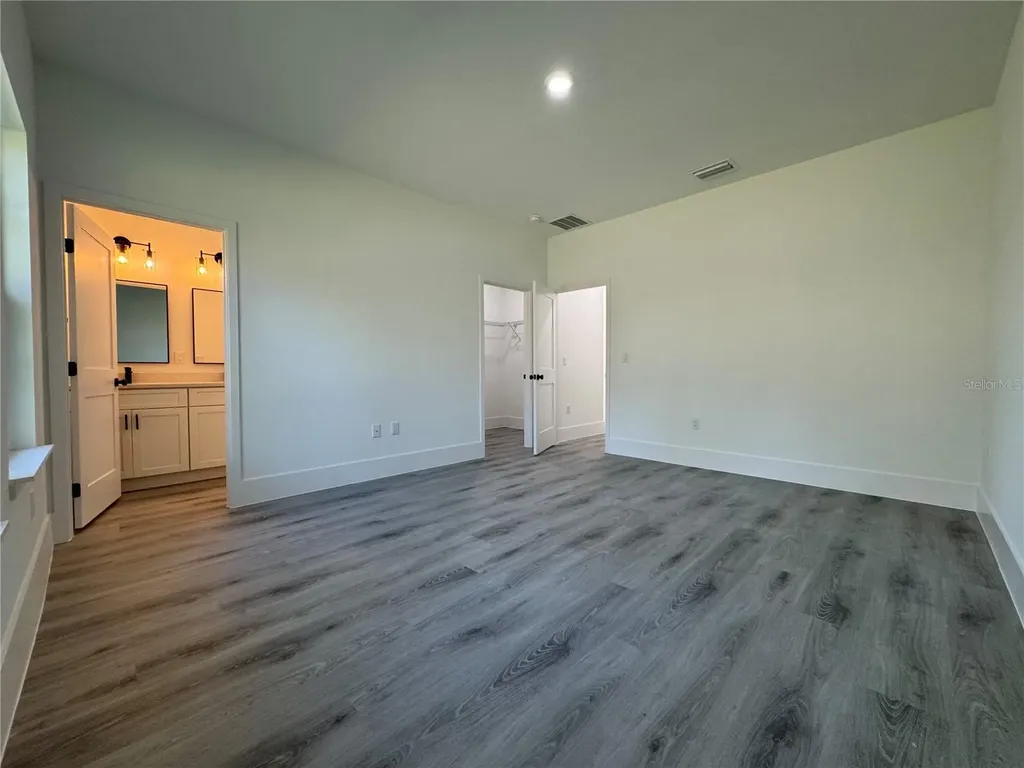 9495 N Sandree Drive Citrus Springs FL 34434