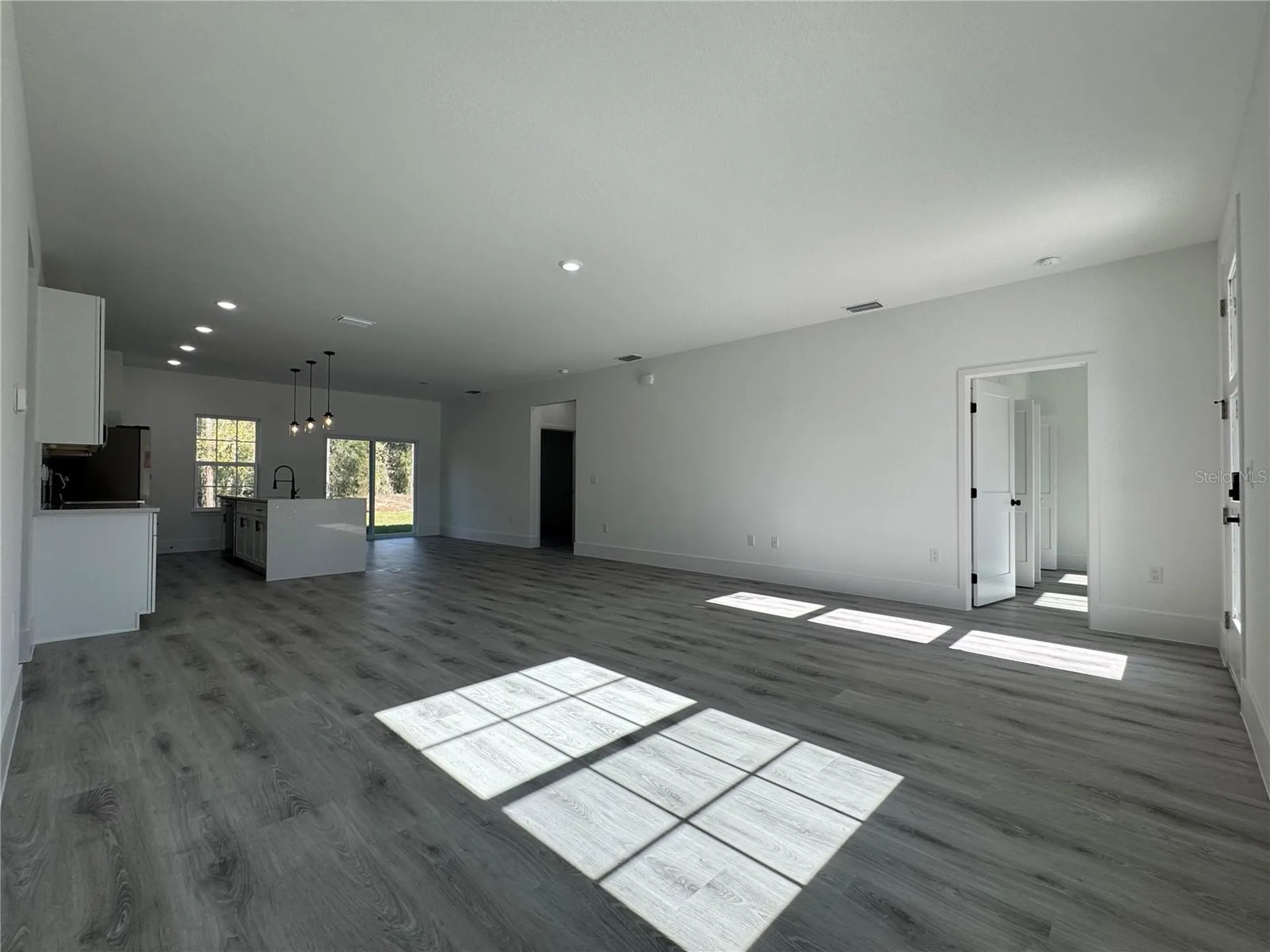 9495 N Sandree Drive Citrus Springs FL 34434