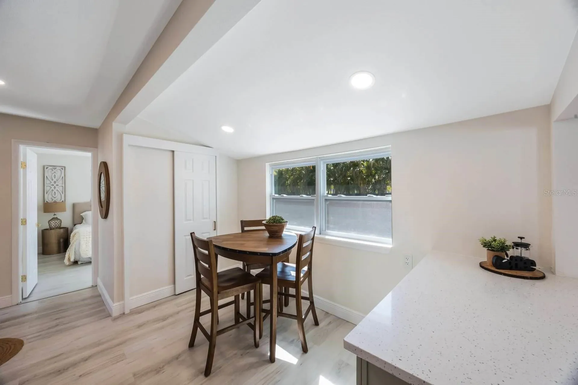 1160 36th Avenue N St Petersburg FL 33704