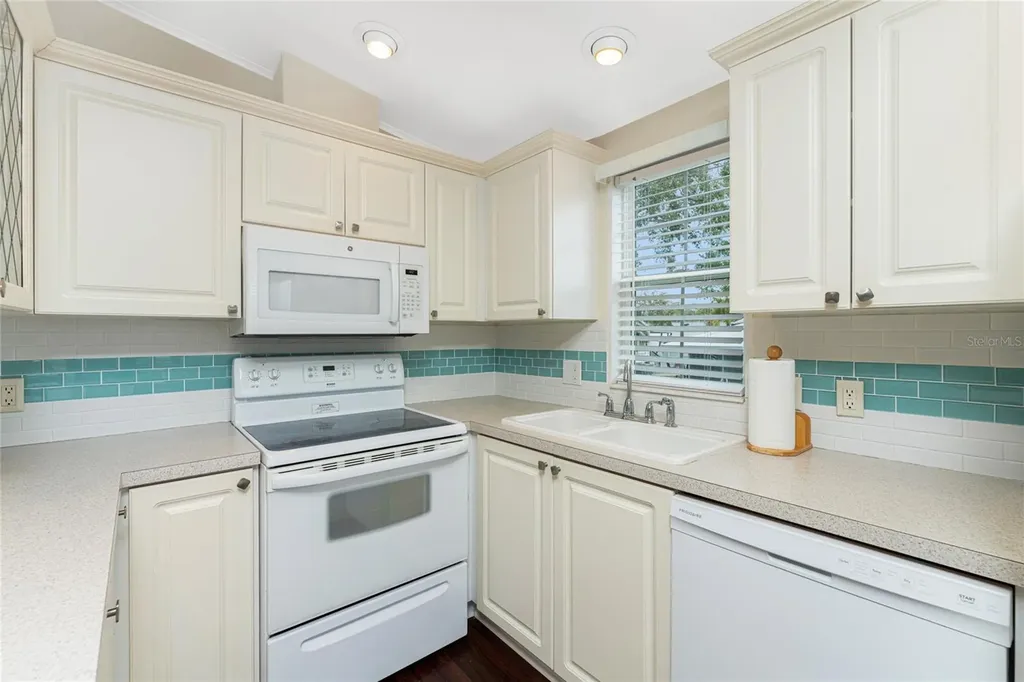 50 Crown Point Drive Nokomis FL 34275