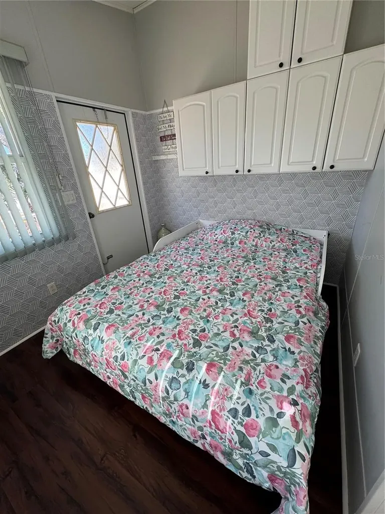 50 Crown Point Drive Nokomis FL 34275