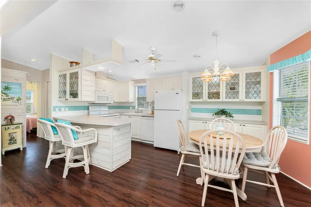 50 Crown Point Drive Nokomis FL 34275