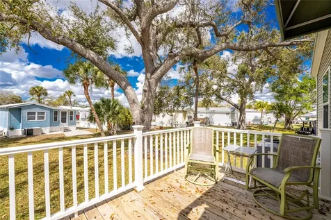50 Crown Point Drive Nokomis FL 34275
