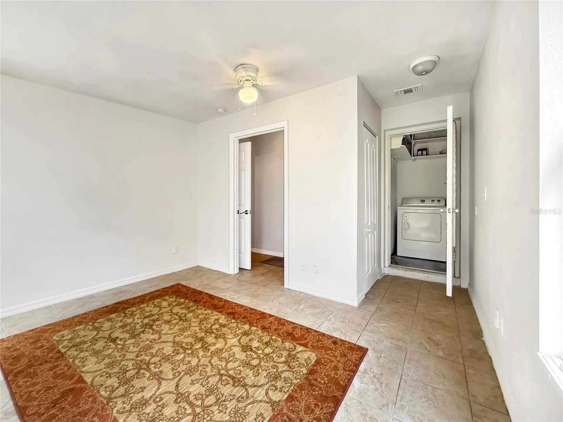 889 W Village Drive Deltona FL 32725