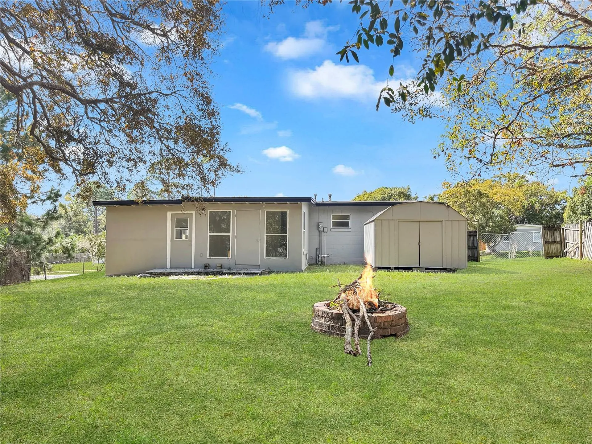 889 W Village Drive Deltona FL 32725