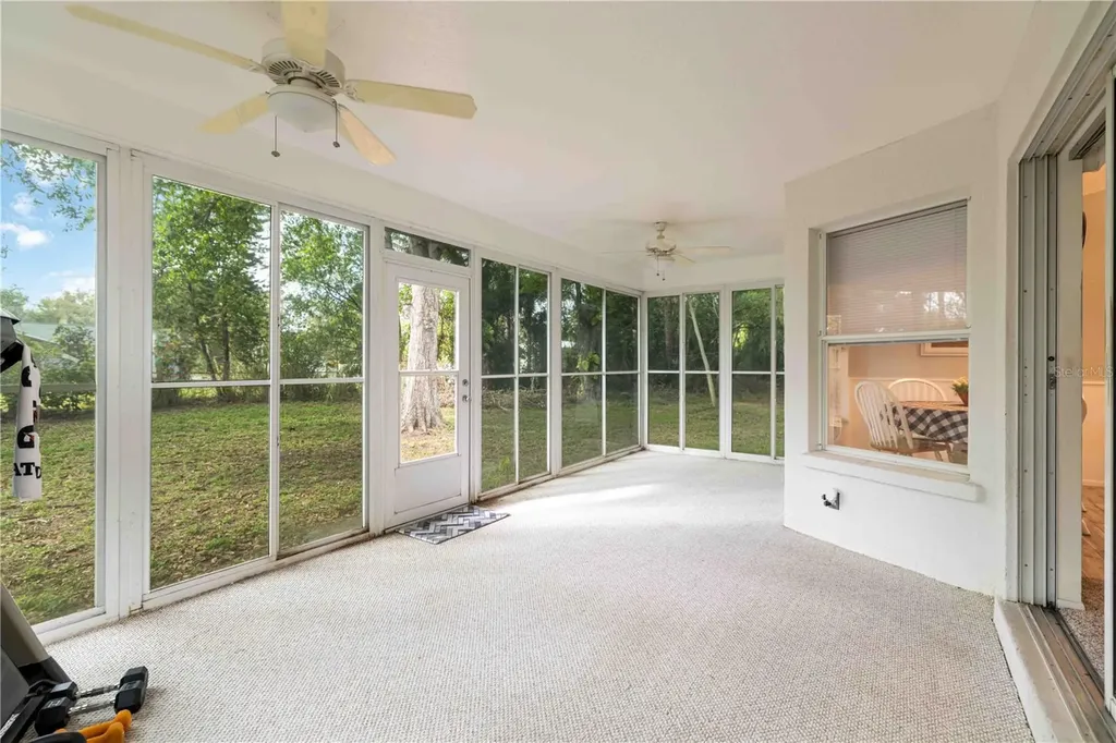 4524 28th Avenue Drive E Bradenton FL 34208
