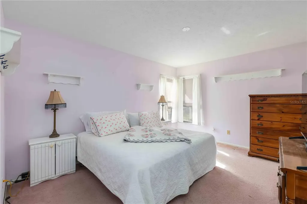 4524 28th Avenue Drive E Bradenton FL 34208