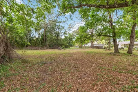 4524 28th Avenue Drive E Bradenton FL 34208