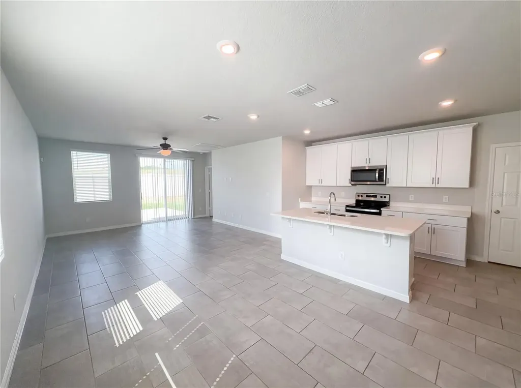 3092 Bella Vista Drive Davenport FL 33897