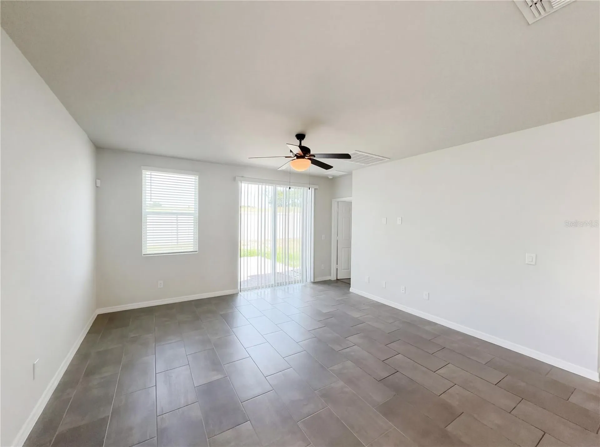 3092 Bella Vista Drive Davenport FL 33897