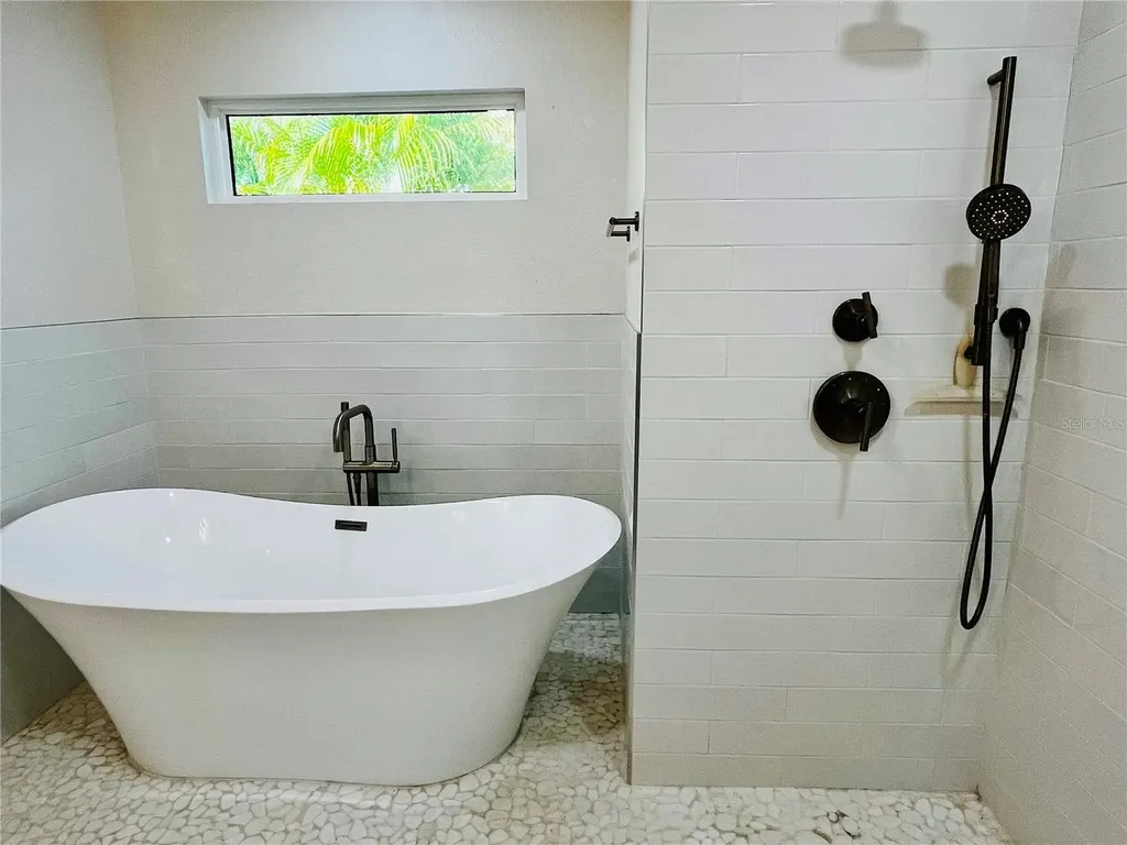 1330 S Jefferson Avenue Sarasota FL 34239