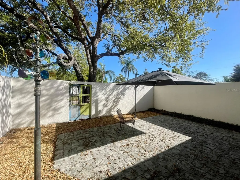1330 S Jefferson Avenue Sarasota FL 34239