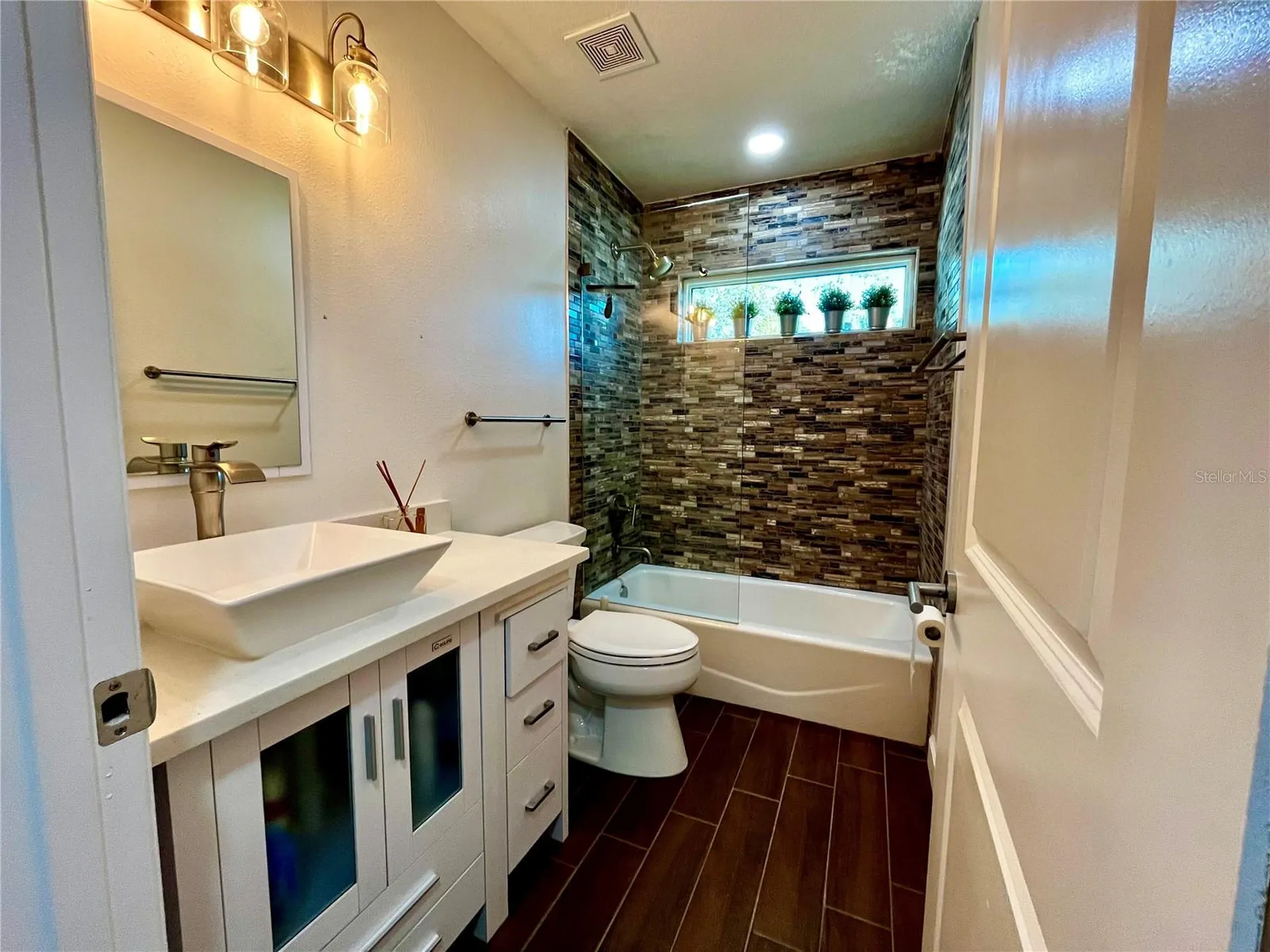 1330 S Jefferson Avenue Sarasota FL 34239