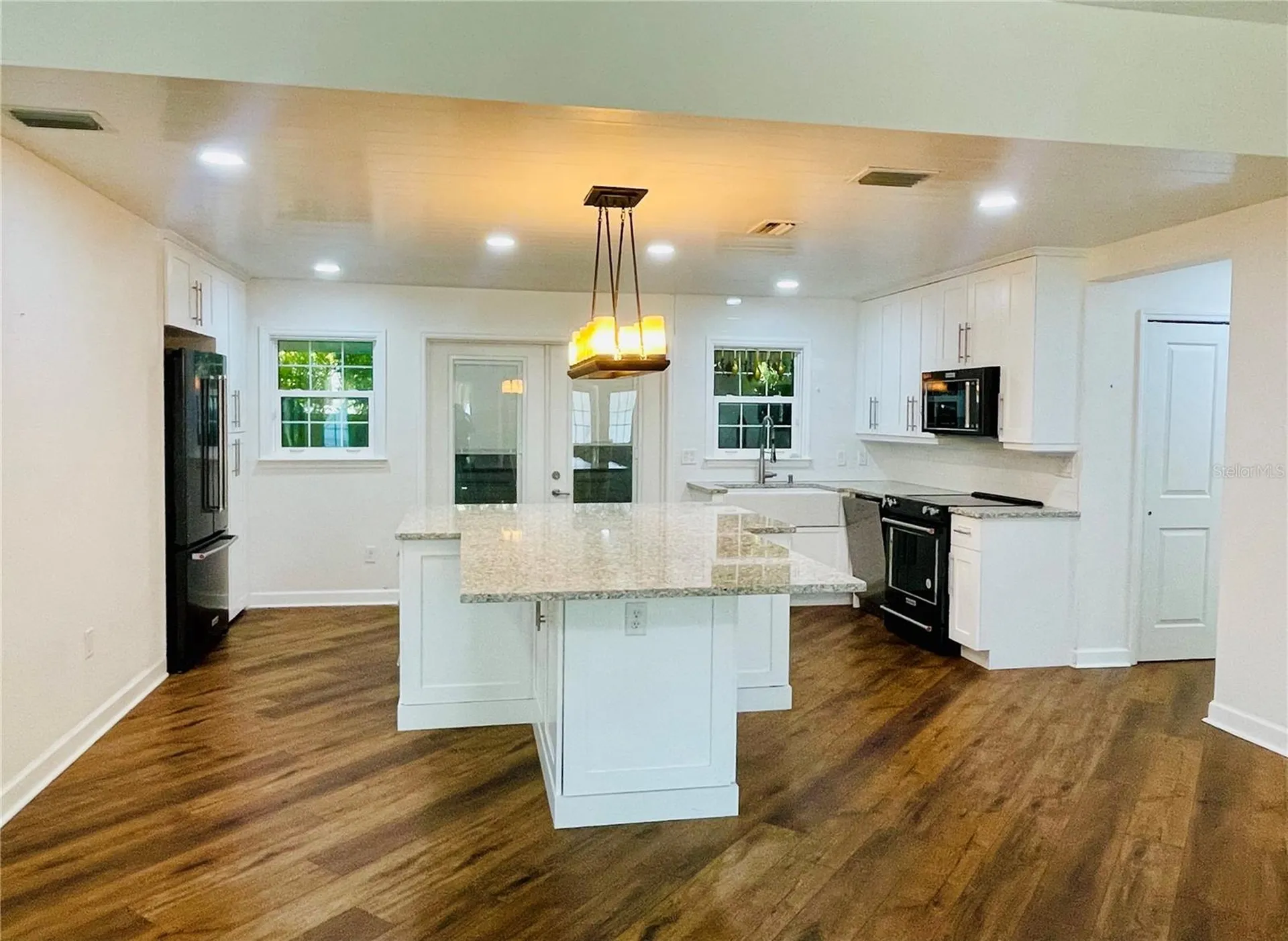 1330 S Jefferson Avenue Sarasota FL 34239