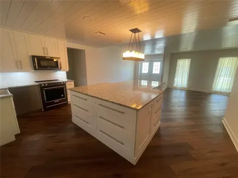 1330 S Jefferson Avenue Sarasota FL 34239