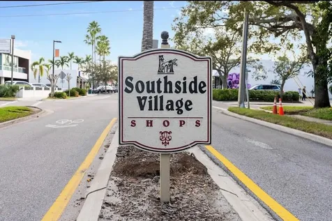 1330 S Jefferson Avenue Sarasota FL 34239