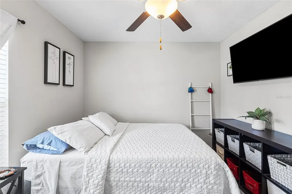 5426 Blue Azure Drive Wimauma FL 33598