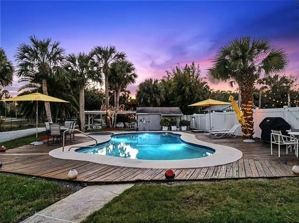 1703 S Riverside Drive New Smyrna Beach FL 32168