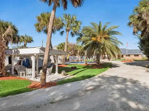 1703 S Riverside Drive New Smyrna Beach FL 32168