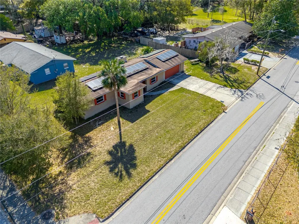 805 S Stone Street Deland FL 32720