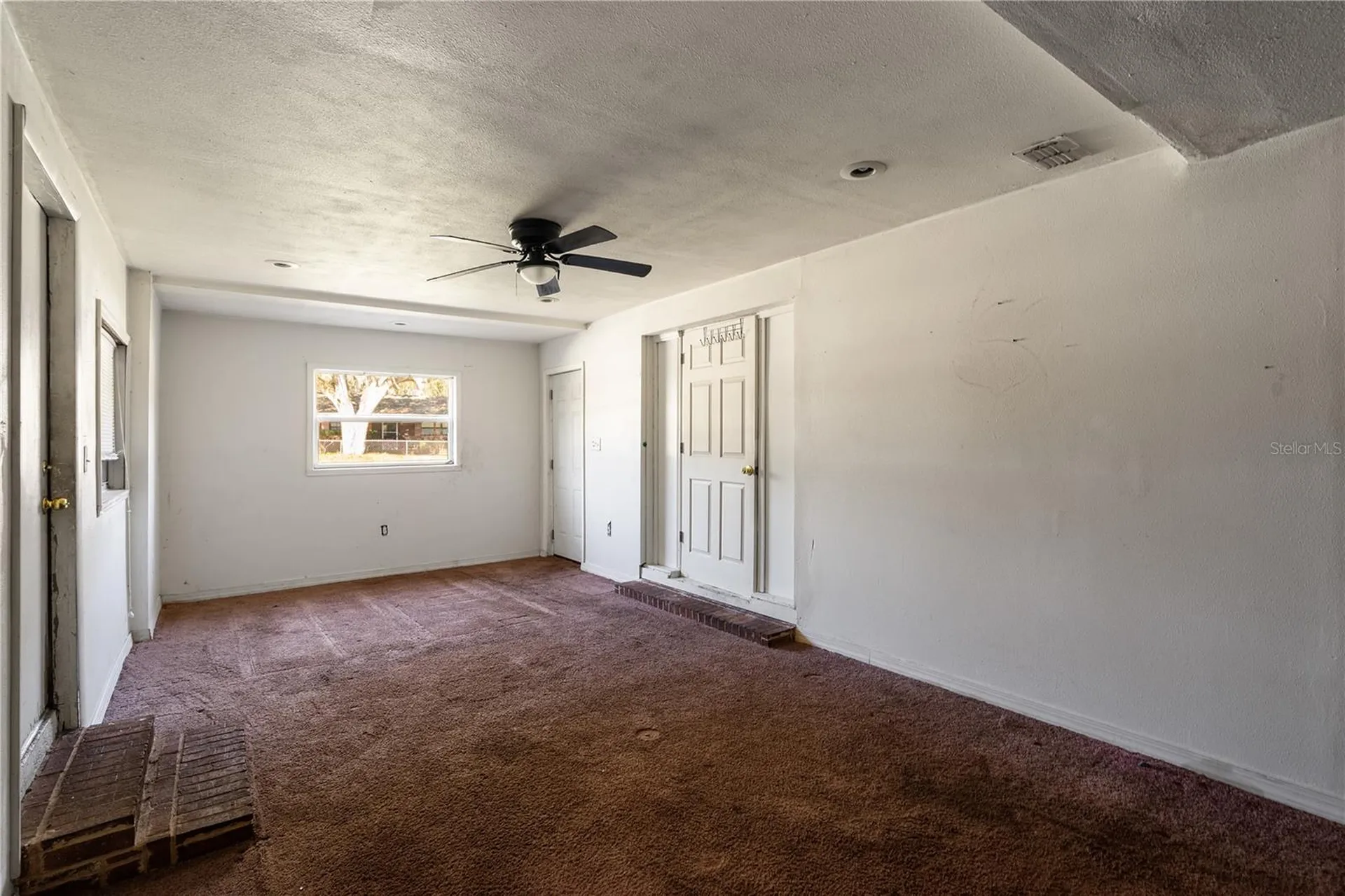805 S Stone Street Deland FL 32720
